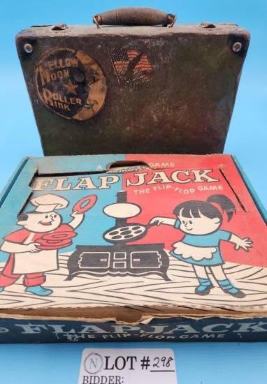 Vintage Salem Oregon Mellow Moon Roller Rink Skates witj Case