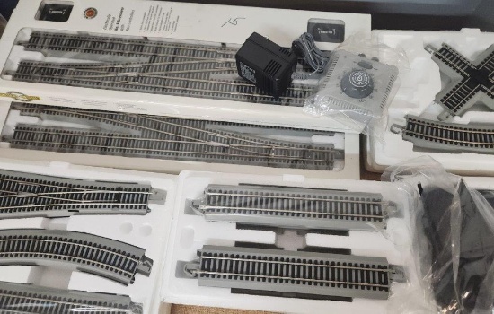 Hawthorne Village Bachmann EZ Track set