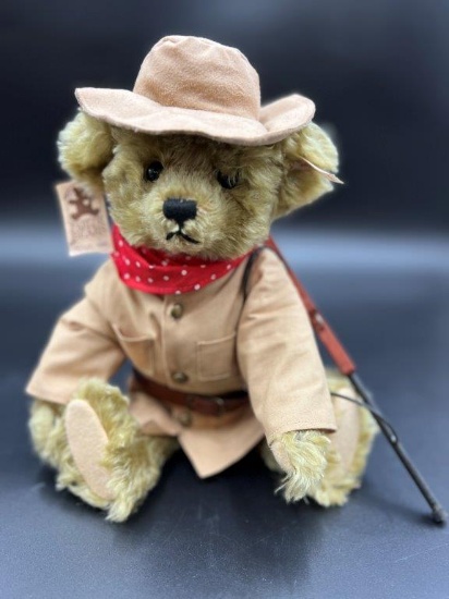 1998 Steiff "T Roosevelt" Limited Ed Bear w Rifle