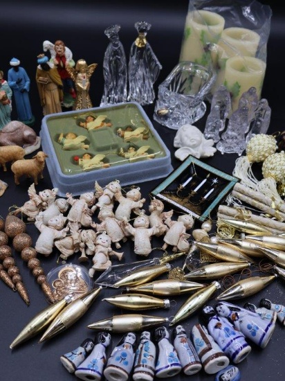 1980s Avon "Peace on Earth" Porcelain Angels, plus