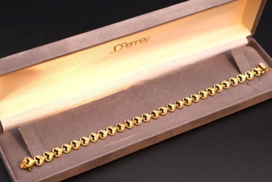 JCPenney Jewelers 14K Gold Heart Link Bracelet