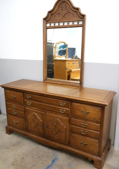 Vintage Broyhill Dresser with Mirror