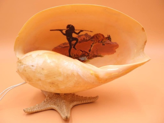 Vintage C.1950s Conch Shell lamp