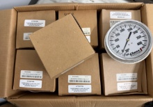 Lot of 7 Class 1 Industrial Pressure Gauges – 0–400 PSI – New Old Stock
