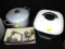 3 pc. lot - Elec. Fry pan w/cord, Metal kettle & lid, Table top meat grinder.