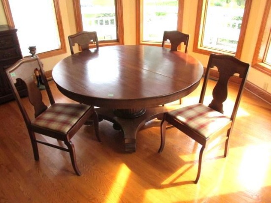 Vintage Mahogany 60" Dining Rm. Table w/ 4 wood chairs