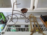 Sm. Tricycle planer, Cast Gold painted easel