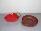 Poppy Trail Strawberry motif bowl & stoneware handled bowl - 9.5