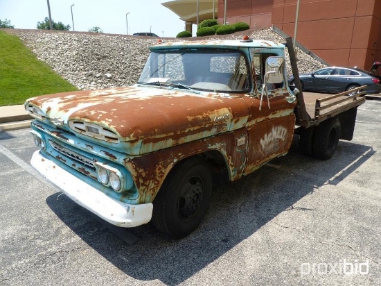 1961 CHEVROLET TRUCK
