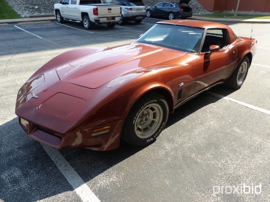 1980 M0DEL CORVETTE