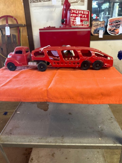 Metal Toy semi car hauler