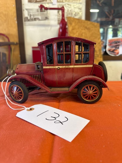 Metal toy car