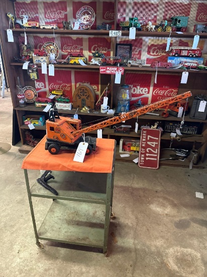 Lumar vintage Metal toy crane