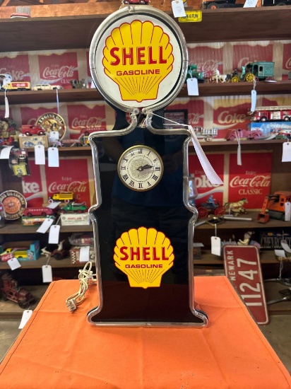 Shell gasoline clock