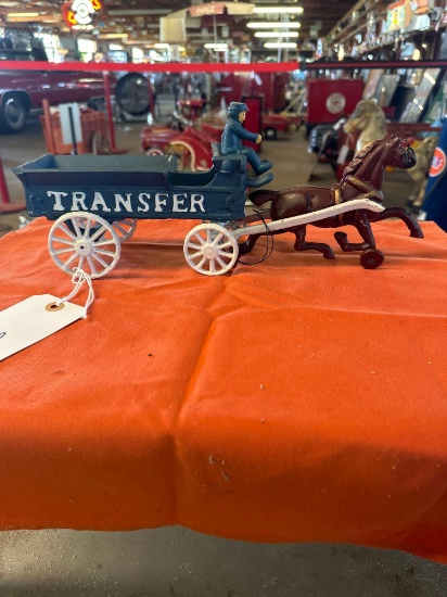 cast horse and buggy toy