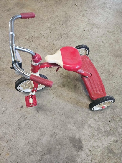 Tricycle