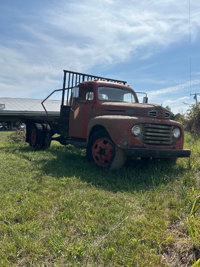Ford F6 flat bed Truck