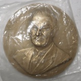 LYNDON JOHNSON MEDAL APPROX. 3.5 OZ NEW IN PACKAGE