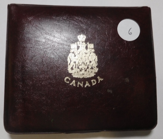 1975 CANADA MINT SET IN BOX