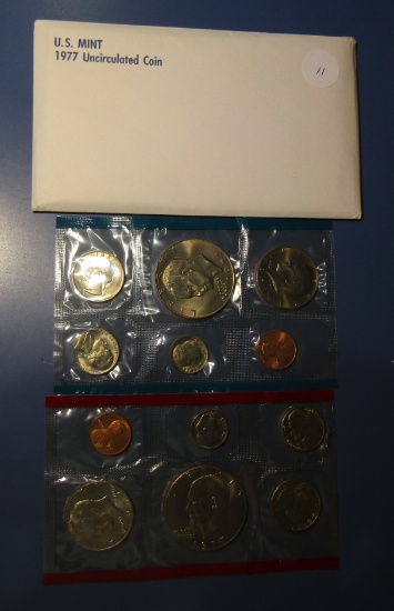 1977 MINT SET