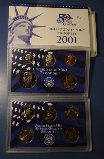2001 PROOF SET
