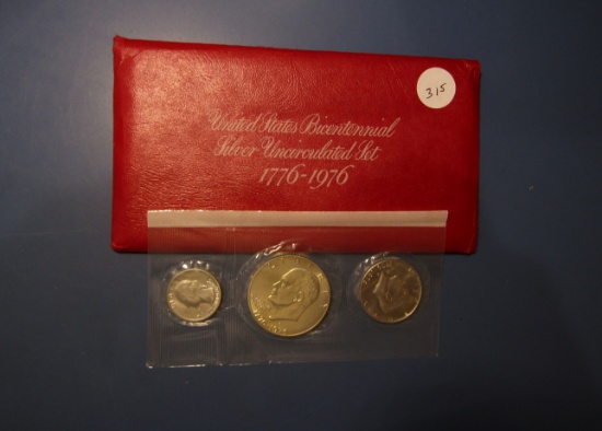 1976 BICENTENNIAL SILVER UNC SET