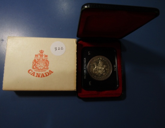1971 CANADA SILVER DOLLAR IN BOX UNC