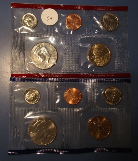 2000 MINT SET