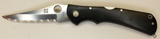 Spyderco ATS-34 Pocket Knife