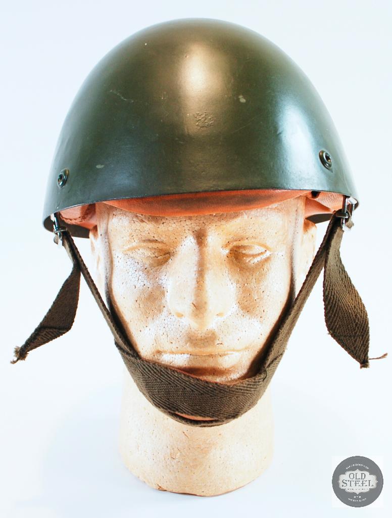 Italian M42-60 Paratrooper Helmet | Proxibid Italian M42-60 Paratrooper Helmet | Proxibid