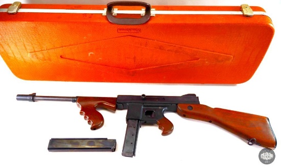 Volunteer Enterprises Commando Mark V - .45 ACP - with Hard Case - Two Magazines - Repro Thompson