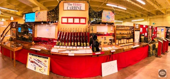 DO NOT BID!!!! Doug Hendrickson Victory Carbine Collection