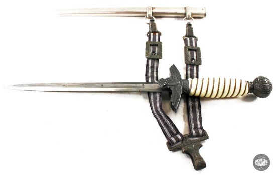 2nd Model Luftwaffe Officer's Dagger with Hangers