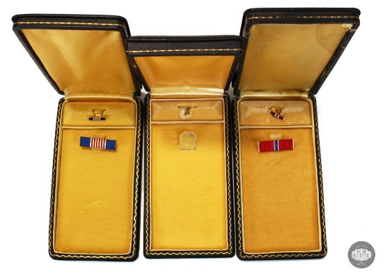 Collection of US Service Ribbons & Pins
