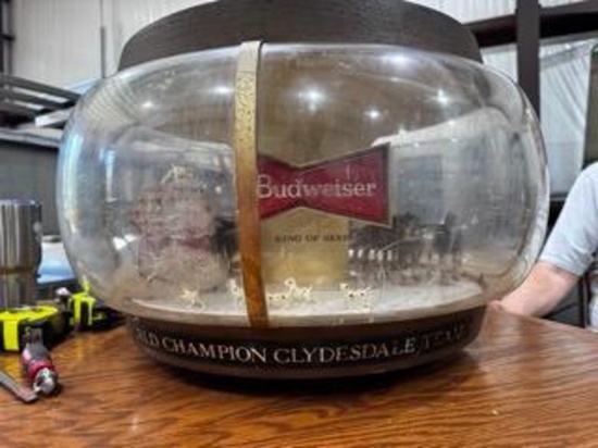 Budweiser Clydesdale Champion Light