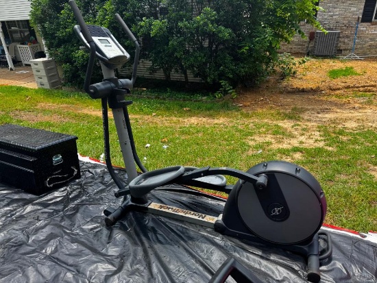 Exercise Elliptical Machine
