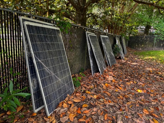 10 Large Solar Panels (Untested, Damaged)