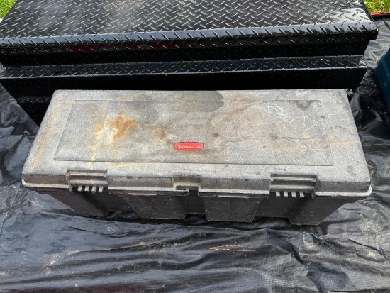 Rubbermaid Toolbox