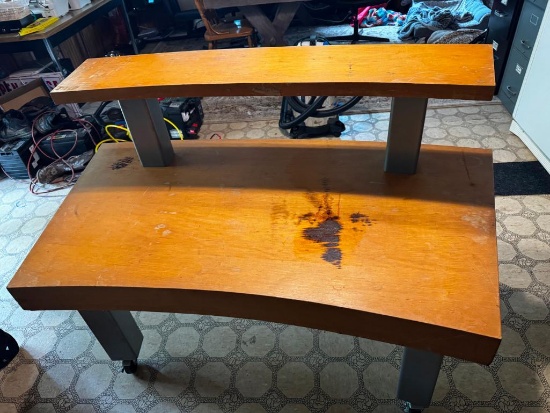 Large Heavy-Duty 2-Tier Display Table