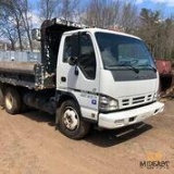 2007 Isuzu NQR single axle dump truck VIN# JALE5B16X77903732, 5.2 litre diesel motor, cab over