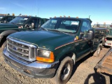 1999 Ford F350 Utility Truck, vin 1FDSF34F9XEA52159 Odometer reads 193293