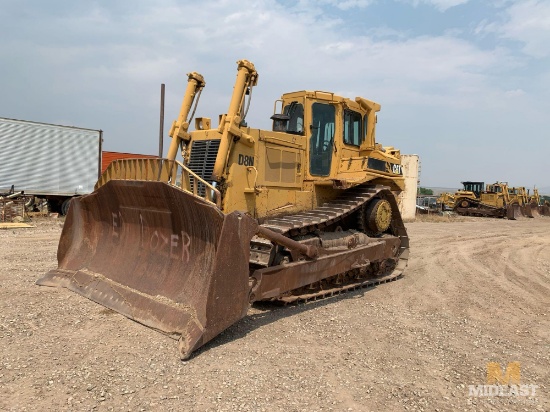 1990 CAT D8N Dozer with ripper