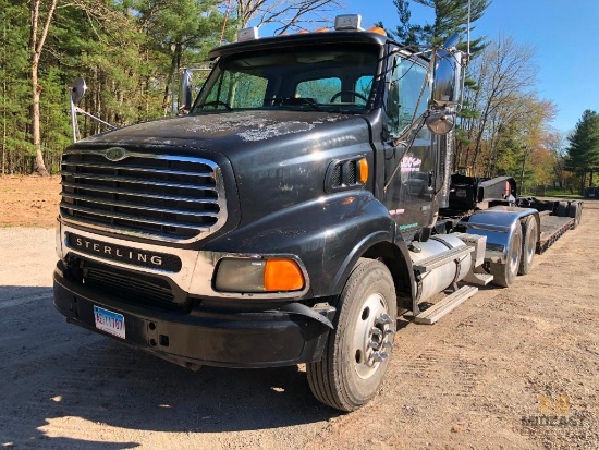 2004 Sterling MT9500 Tractor