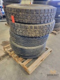11R22.5 Recap Tires