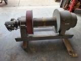BRAND NEW NEVER USED Tulsa roughneck winch 100,000 lb, planetary hydraulics