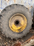 19.5L x 24 Tire with Rim