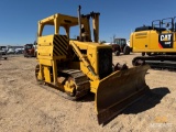 Caterpillar D4E With Side Boom