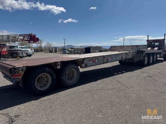 1979 2-Axle Low Boy Trailer
