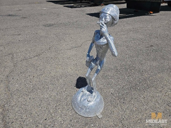 Aluminum Alien Statue