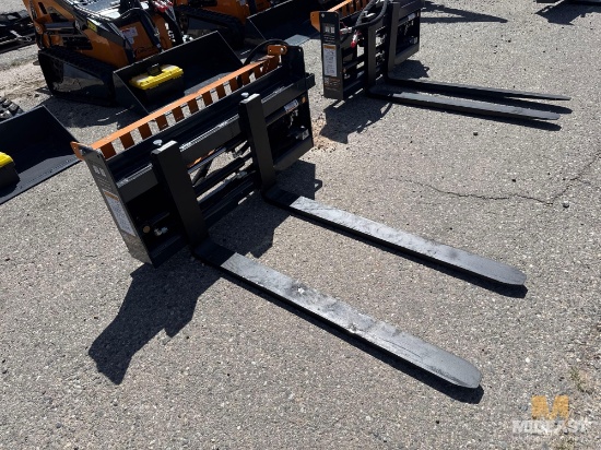 Hydraulic Skid Steer Forks